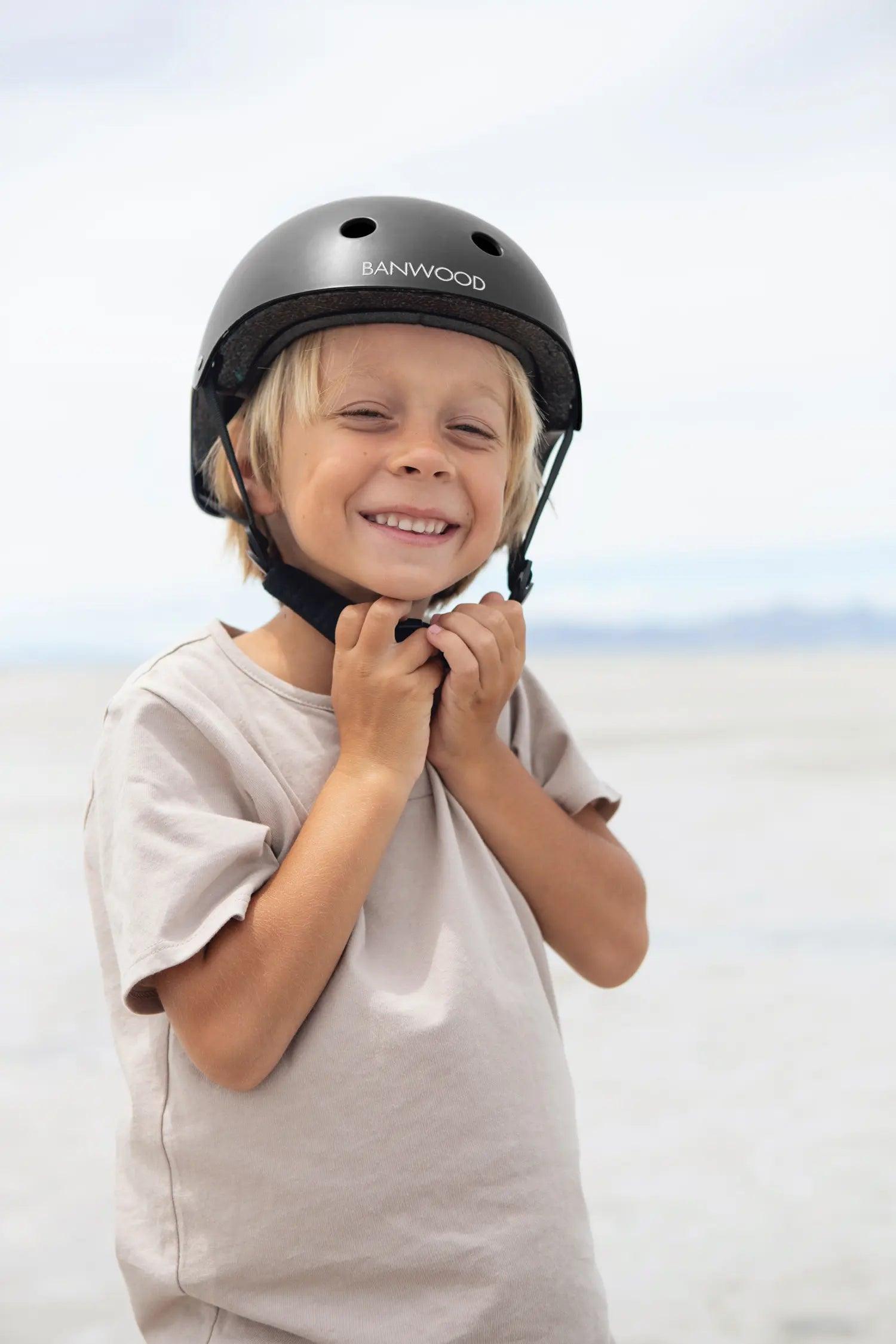 Kids Helmet - Matte Black - Banwood EUR