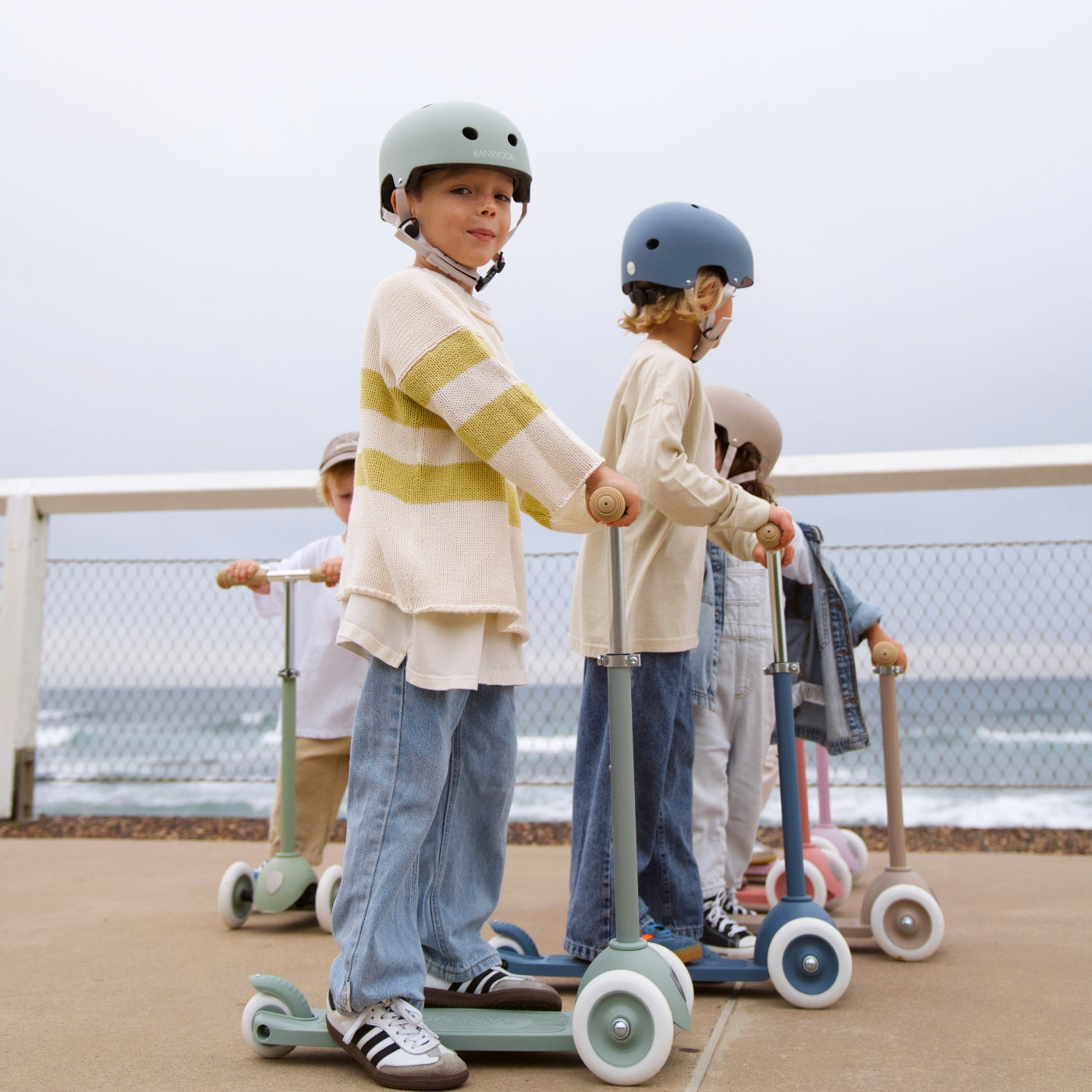 BANWOOD HELMET  CLAY  ST