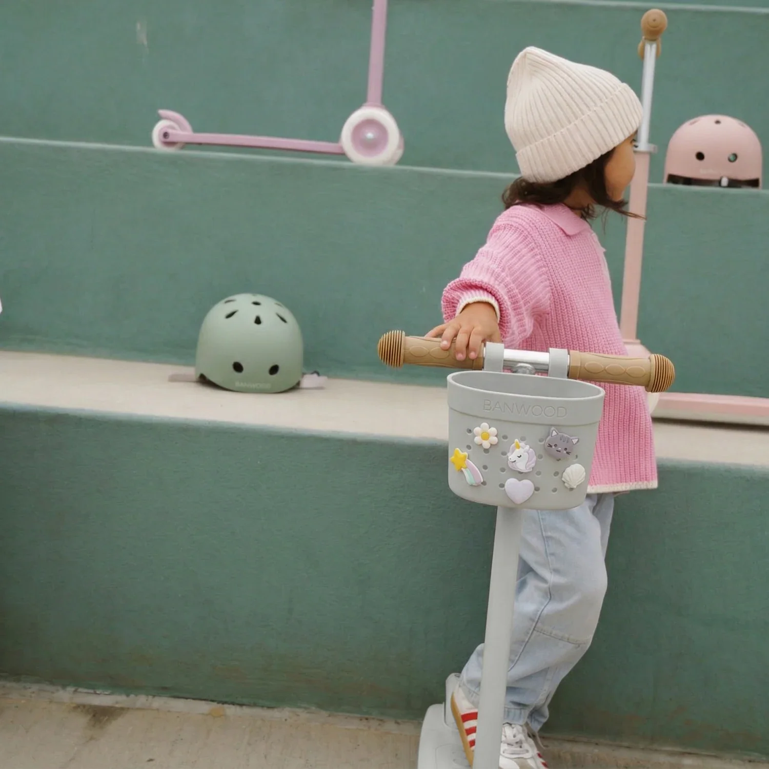 Banwood Basket Pins - Magic